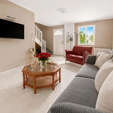 Σπίτι διακοπών Maison Renovee 4 Chambres, Calme Et Convivialite Mousseaux-les-Bray