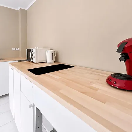 Maison Renovee 4 Chambres, Calme Et Convivialite *