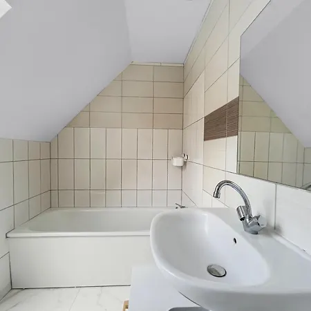 Maison Renovee 4 Chambres, Calme Et Convivialite
