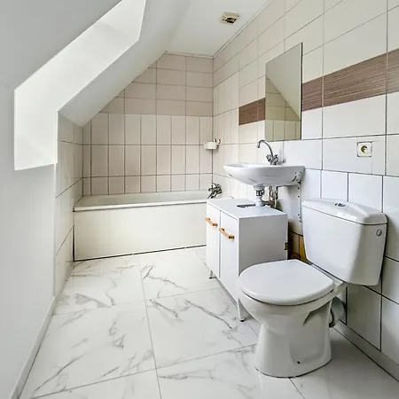 Maison Renovee 4 Chambres, Calme Et Convivialite